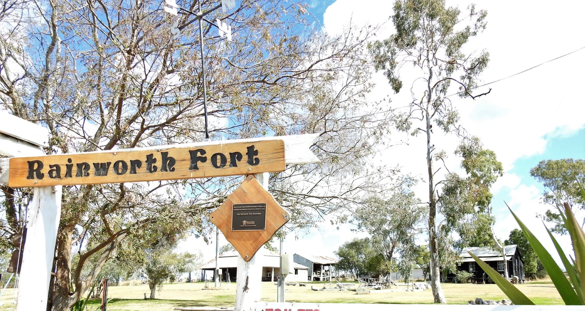 Having a look around Rainworth Fort Chris & Merelyn's Travels